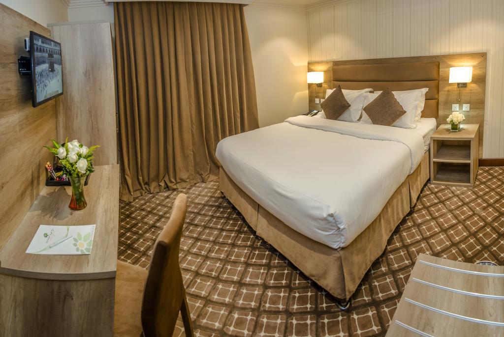 Burj Alhayat Hotel Suites Olaya Riyadh Bagian luar foto
