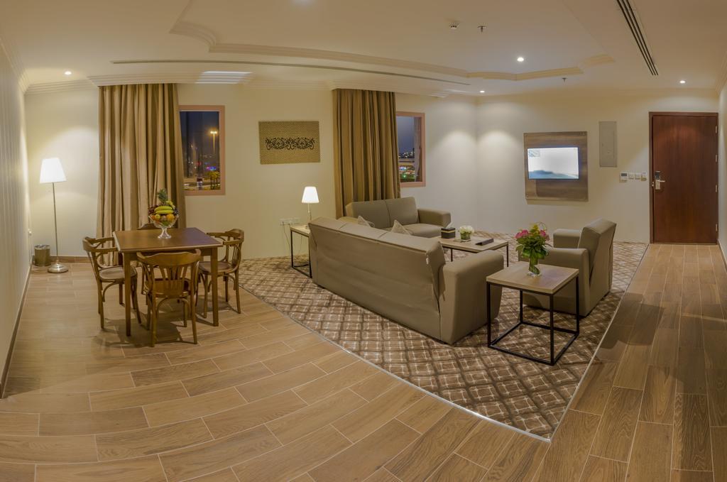 Burj Alhayat Hotel Suites Olaya Riyadh Bagian luar foto